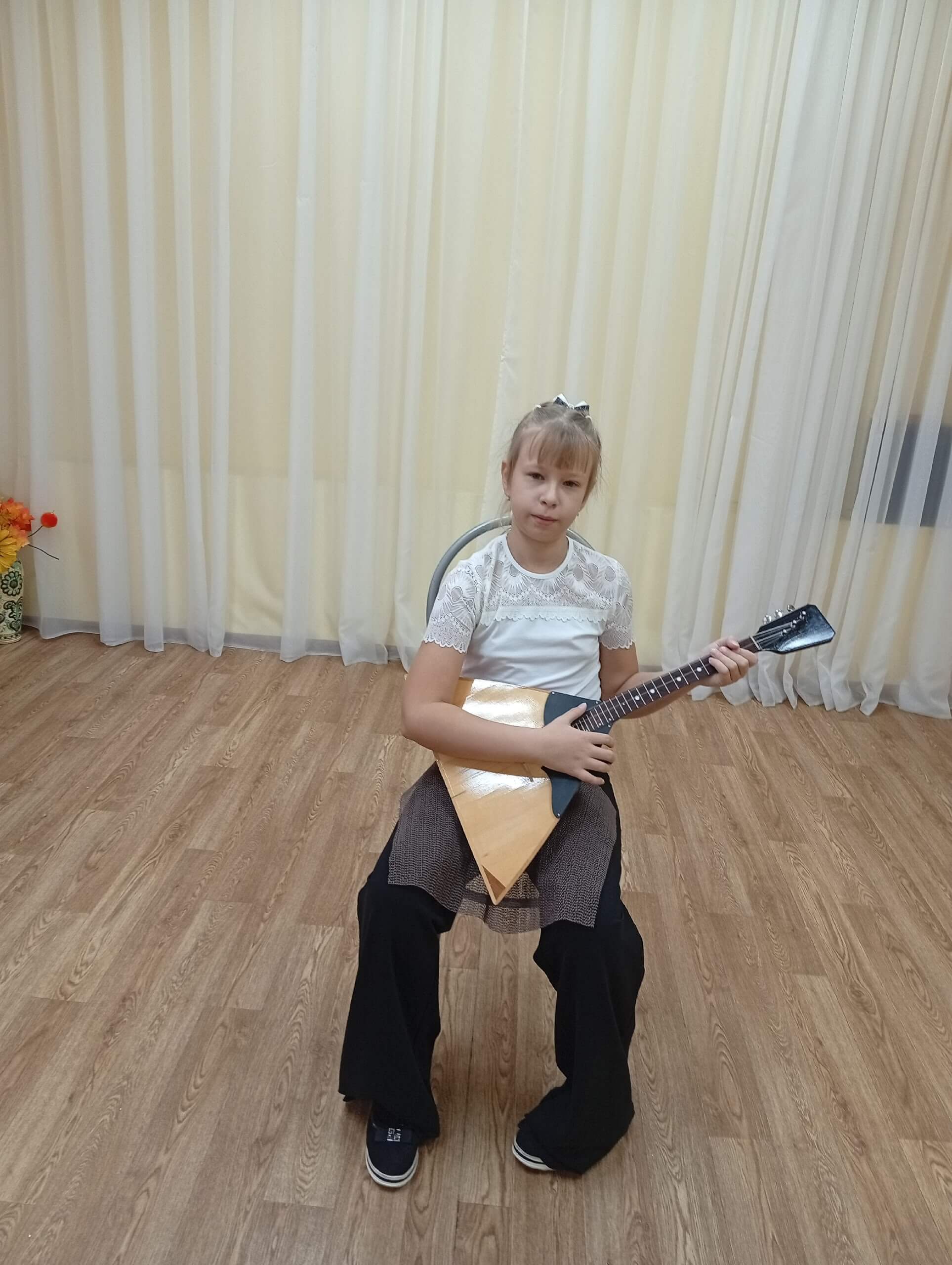 Общий план концерта «В гостях у сказки» в детском саду